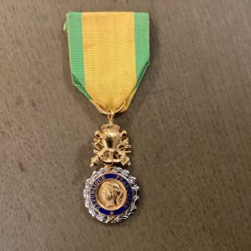 Medaille Valeur Et Discipline République Française