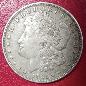 USA ONE DOLLAR  1921 EN ARGENT MORGAN 